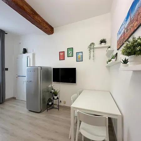 House بولونيا